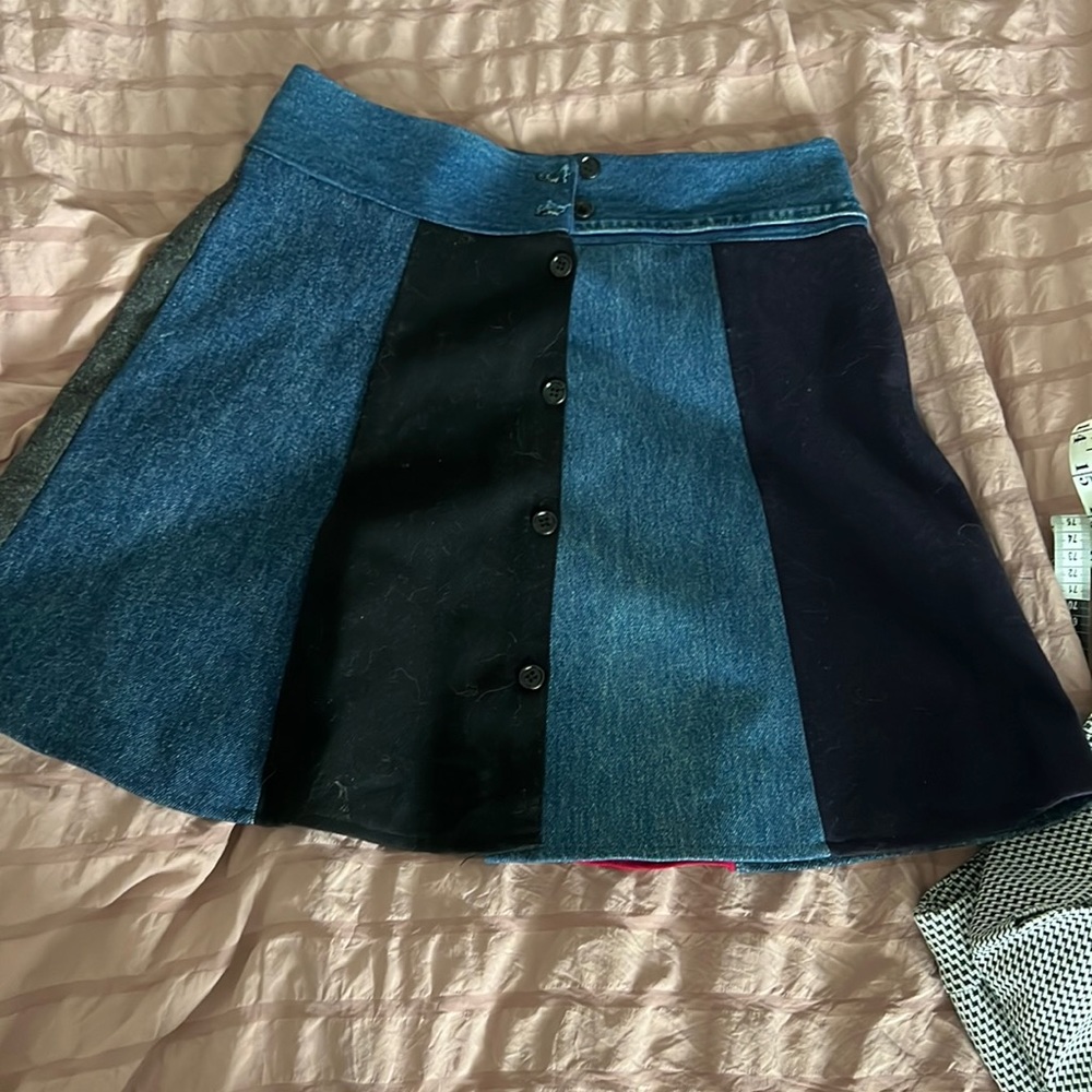 The vintage twin mini denim skirt